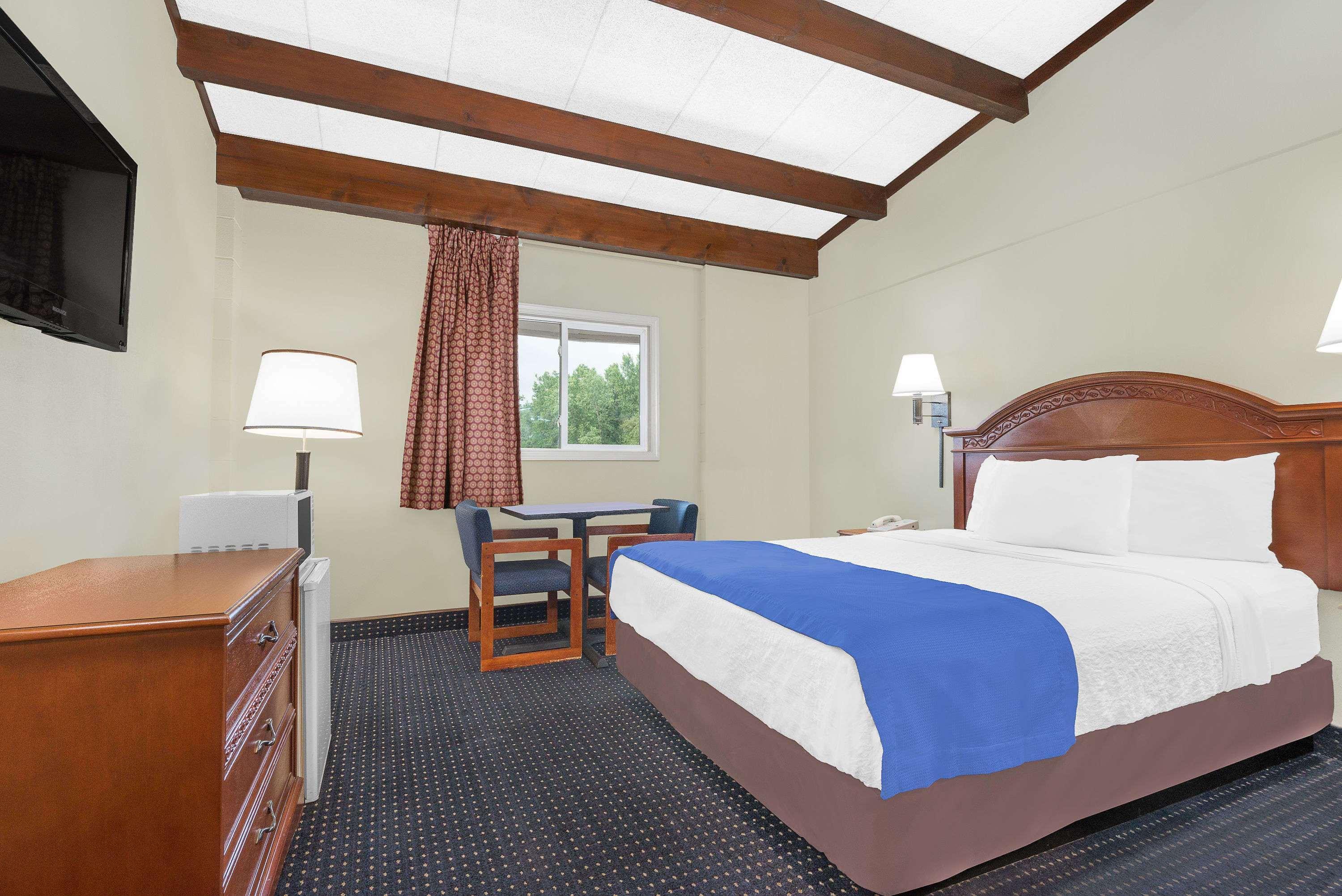 Travelodge Lima Luaran gambar